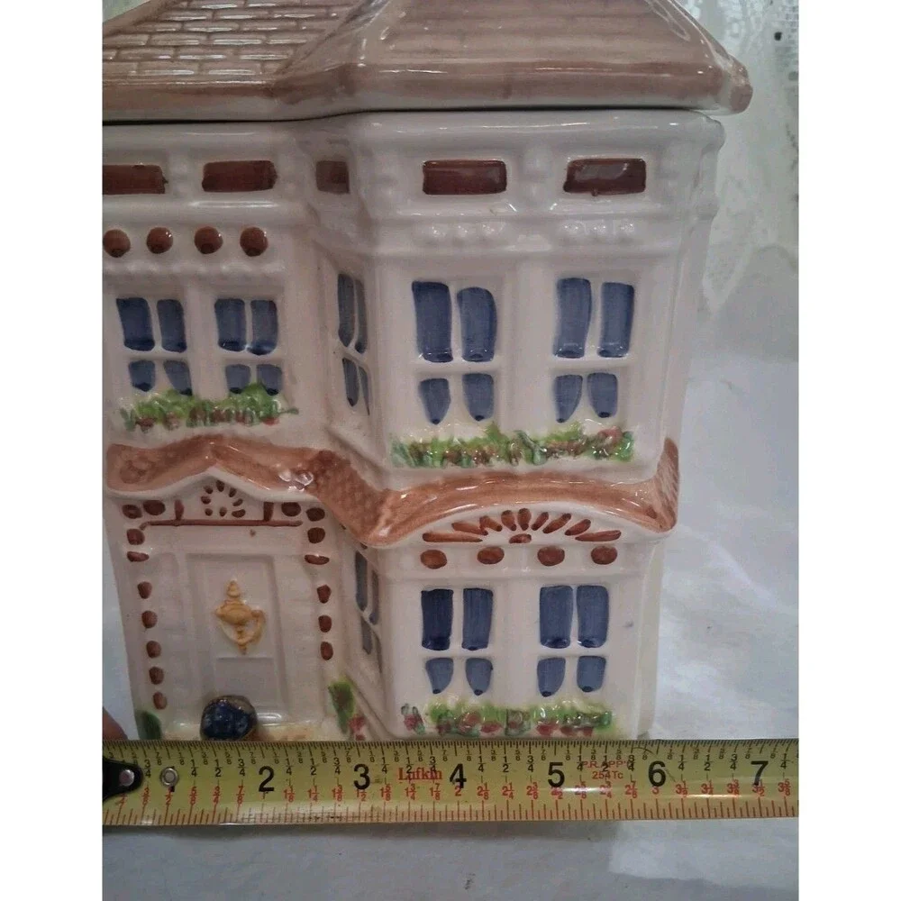 Vintage Avon Townhouse Ceramic Cookie Jar Victorian Cottage House Canister 1989